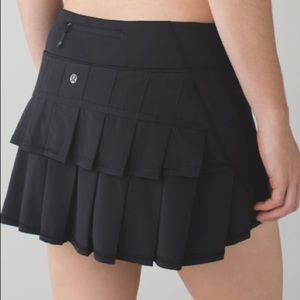 Lululemon Run: Pace Setter Skirt (size 10 regular)
